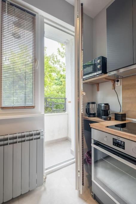 Calm, Luxury Apartment, Premium Location At Ndk! * Sofia