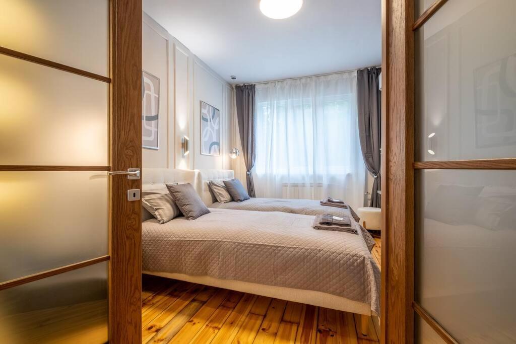 Apartment Calm, Luxury Apartment, Premium Location At Ndk! Sofia