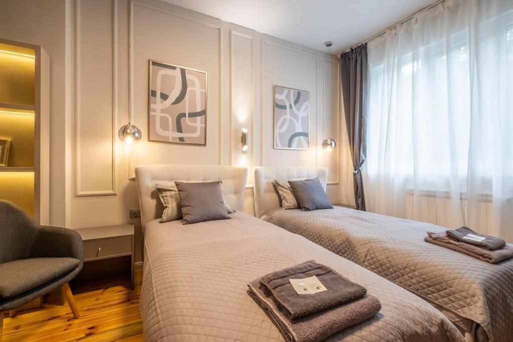 Calm, Luxury Apartment, Premium Location At Ndk! Apartment Sofia