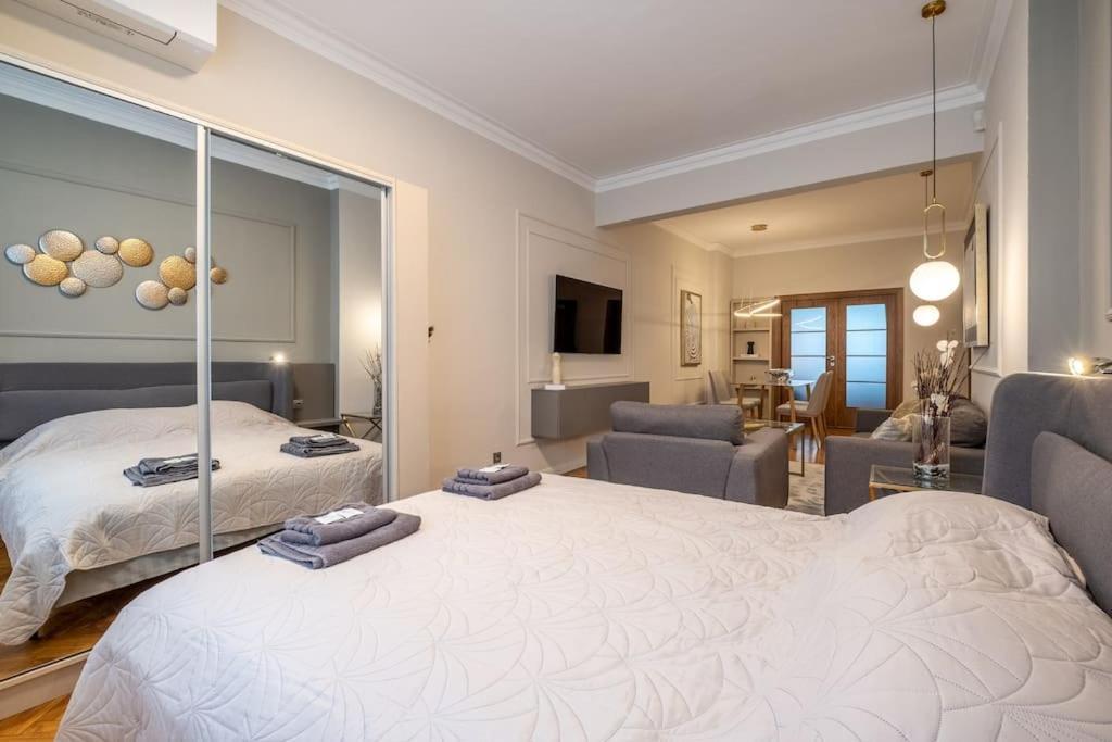 Calm, Luxury Apartment, Premium Location At Ndk! *