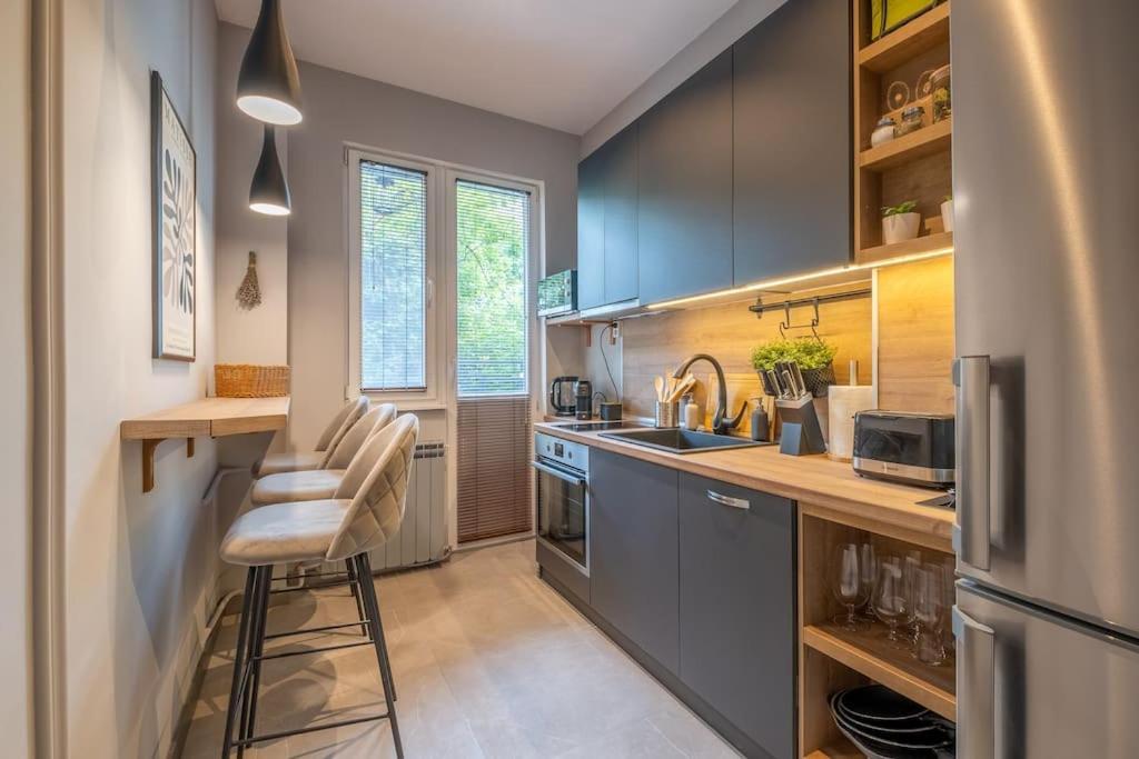 Apartment Calm, Luxury Apartment, Premium Location At Ndk! Sofia