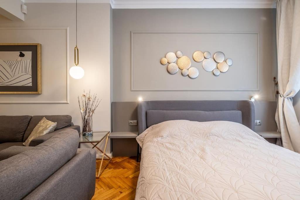 Apartment Calm, Luxury Apartment, Premium Location At Ndk! Sofia