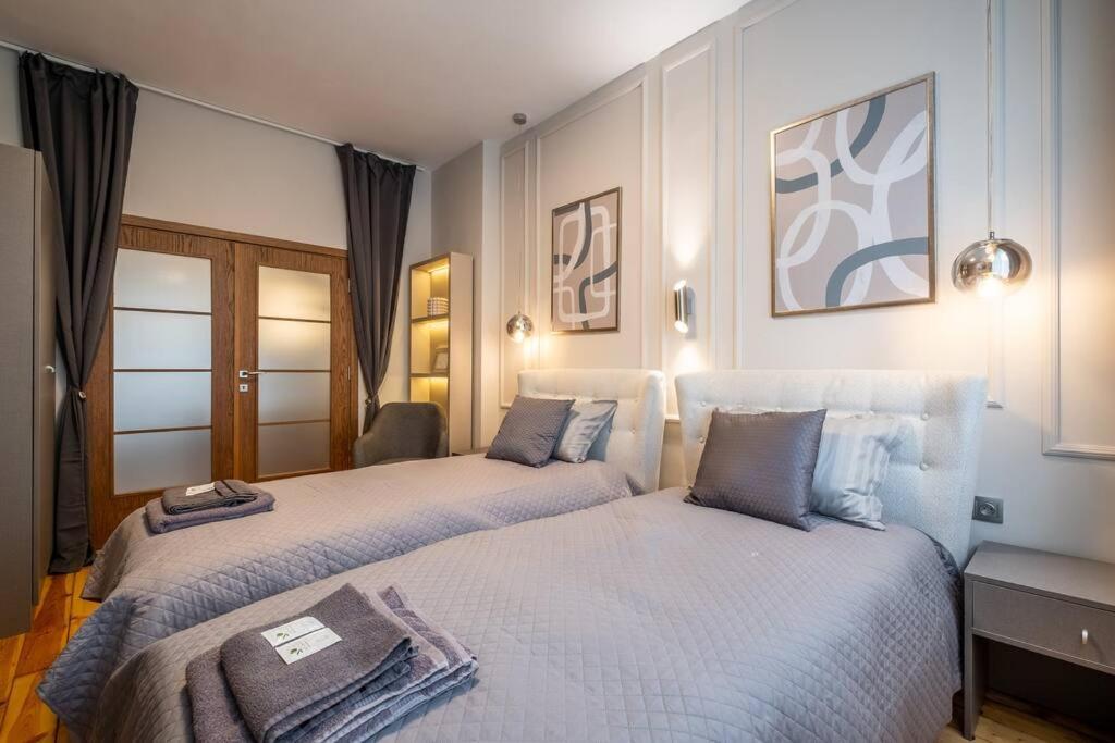 Calm, Luxury Apartment, Premium Location At Ndk! Sofia